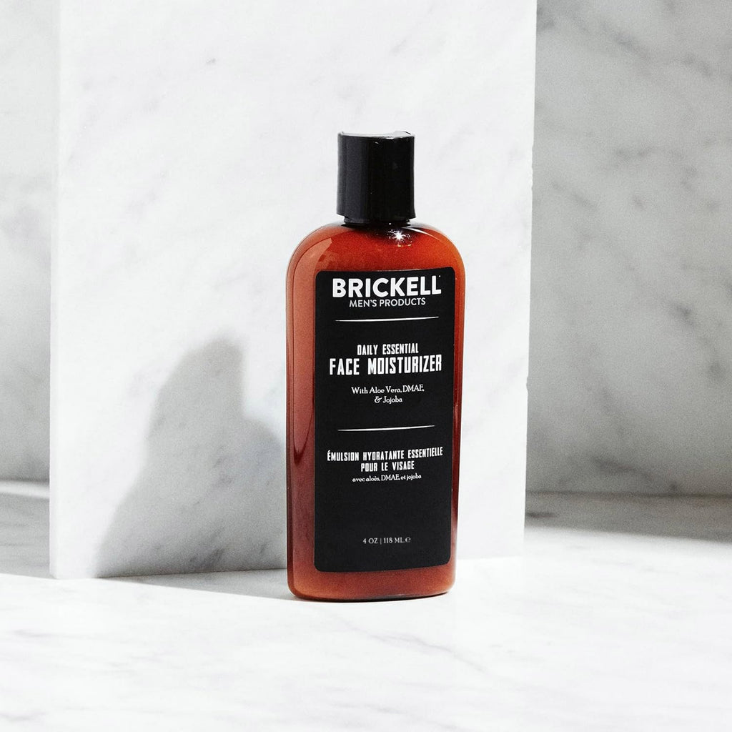 Brickell Men’S Products – Hidratante Facial Esencial Diario Para Hombres – Loción Facial Natural Y Orgánica (Perfumado) – 118 Ml